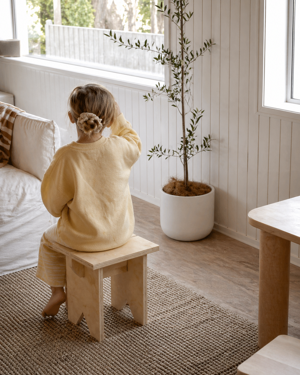 Taburete de Madera Japandi – Piso Minimalista Multifuncional - Línea 01